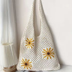 Weaving Hollow Flowers Beige / 37X30X2CM