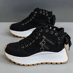 Black / 35