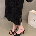 Black / 35