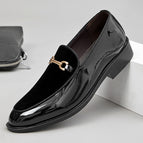 Black / 37